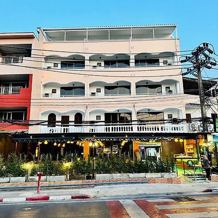 Lime Hotel Patong Екстер'єр фото