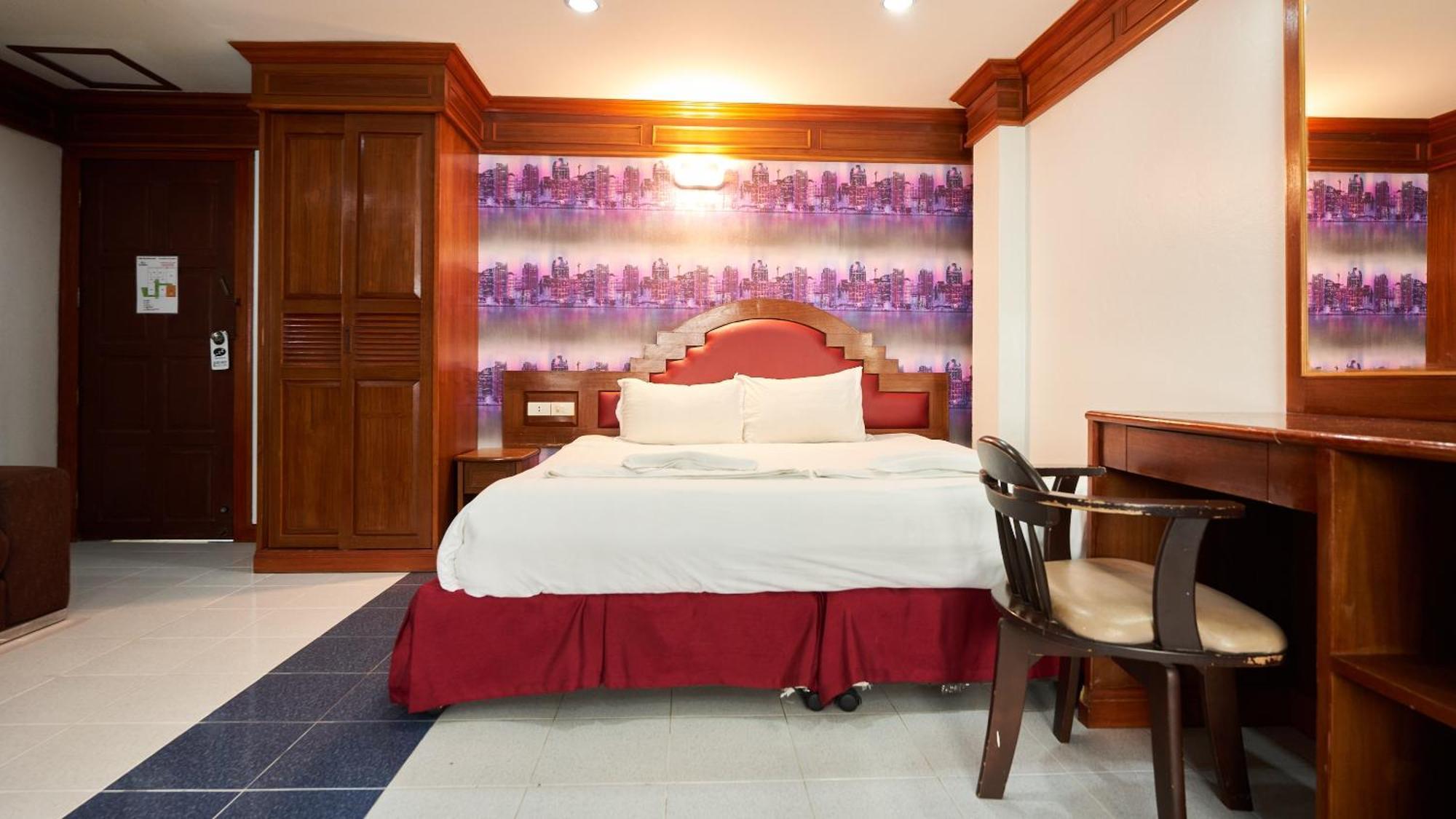 Lime Hotel Patong Номер фото