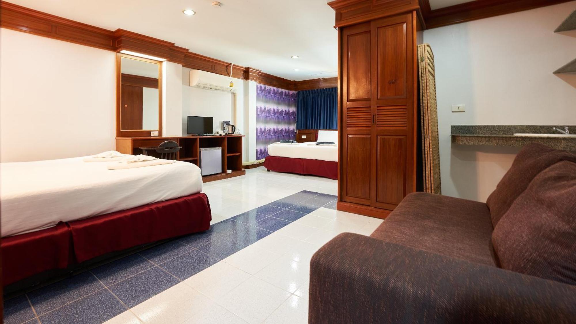 Lime Hotel Patong Номер фото