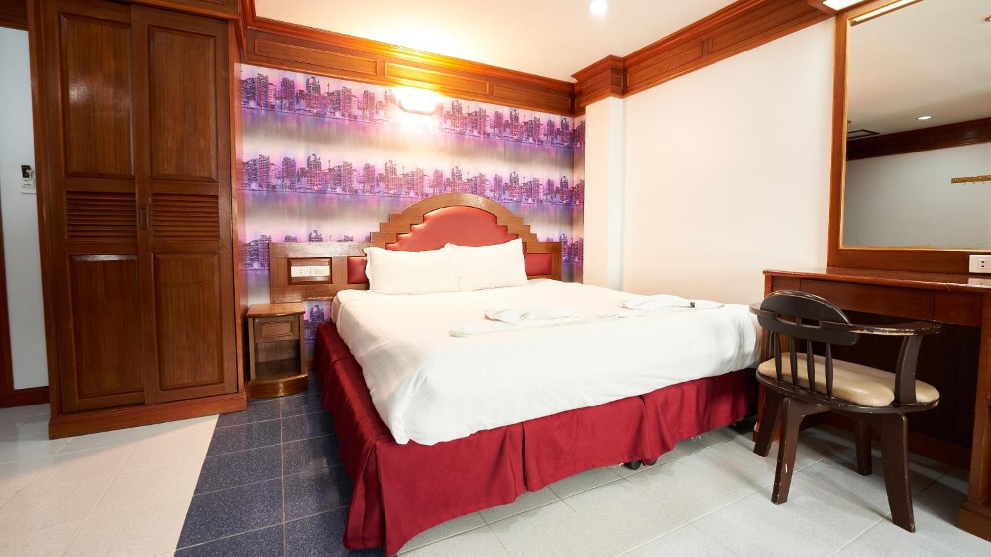 Lime Hotel Patong Номер фото