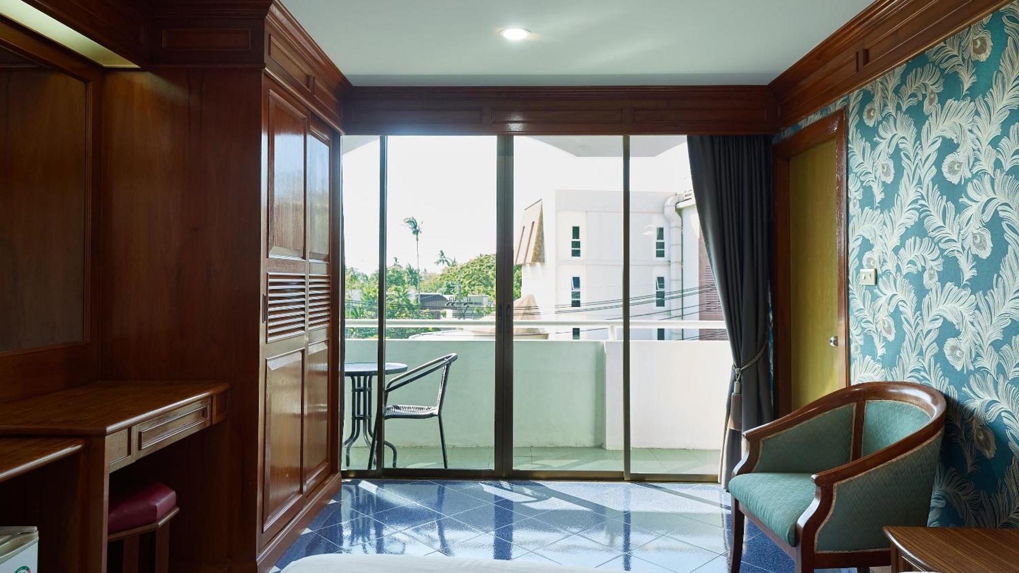 Lime Hotel Patong Номер фото