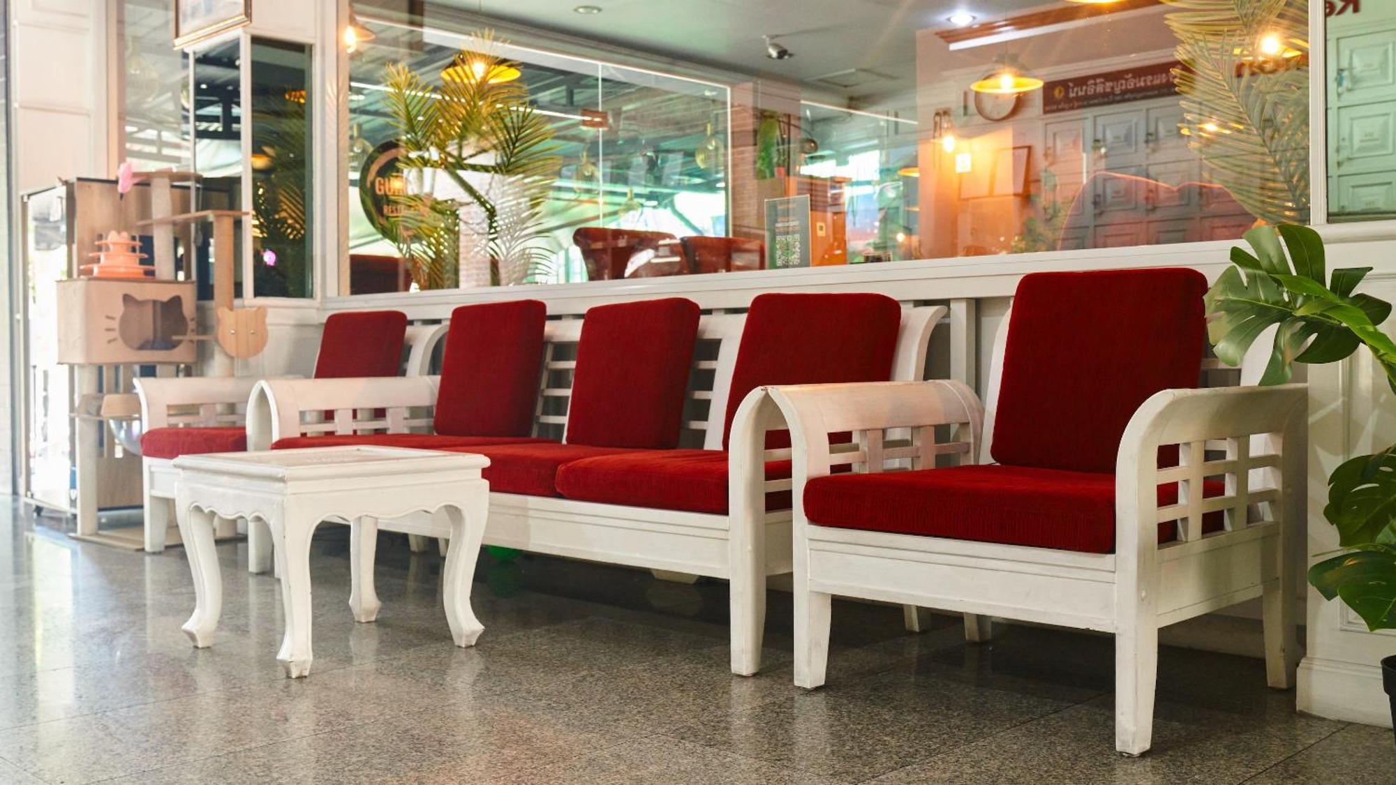 Lime Hotel Patong Екстер'єр фото