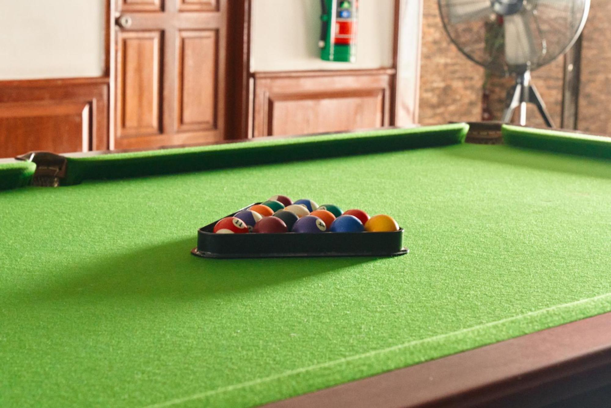 Lime Hotel Patong Екстер'єр фото